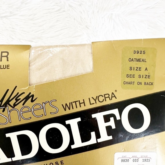 Adolfo Pantyhose 2 Pair Pack Oatmeal Size A Small Medium - Picture 3 of 3
